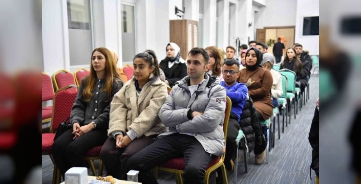 Genç girişimcilik akademisi, gençlerin hayallerini gerçeğe dönüştürüyor