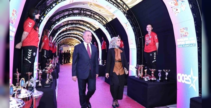 Gençlik ve Spor Bakanı Bak: 'Türkiye, spor ülkesi olma yolunda hızla ilerliyor