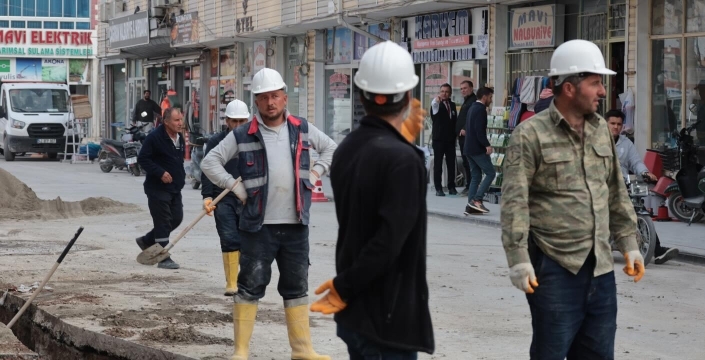 Karapınar’da altyapıdan üstyapıya büyük dönüşüm: İlçe baştan sona yenileniyor