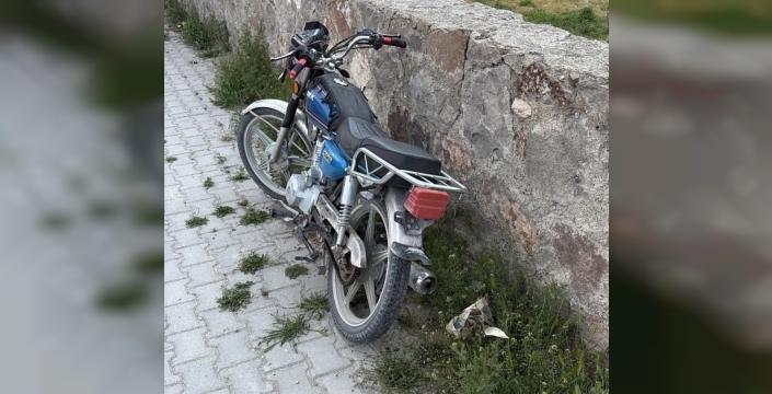 Karapınar'da motosiklet kazası: İki yaralı hastaneye kaldırıldı