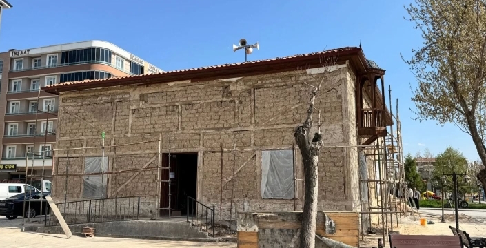 Konya’da tarihi cami yeniden restorasyonda: 8 yıl sonra ikinci çalışma başladı