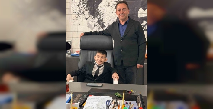 Küçük müdür Koray, arkadaşları için ilk talimatını verdi