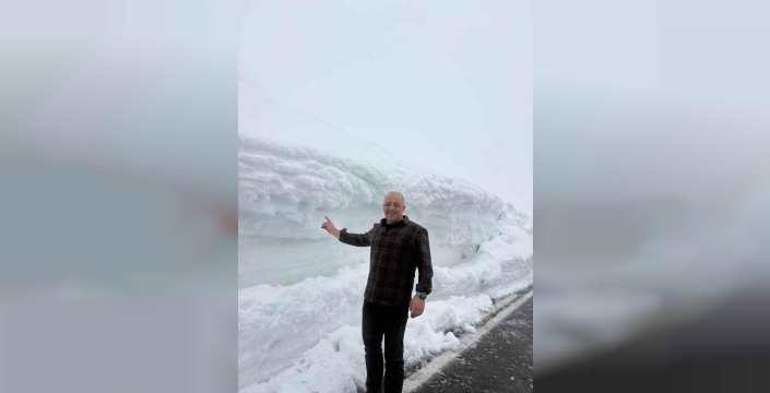 Nisan şakası değil, kış geri döndü: Kars-Erzurum yolu beyaza büründü