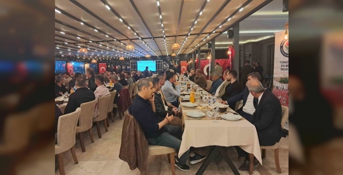 Okullarda cep telefonu yasaklanıyor mu? Tuşlu telefona dönüş sinyali!