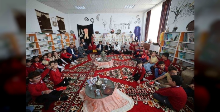 Siirt'te sıfır atık kütüphaneleri açıldı, gelecek için umut veriyor