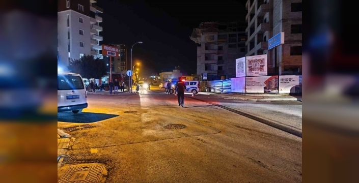 Tarsus'ta yürek burkan kaza: Genç kadın tır dehşetinde can verdi