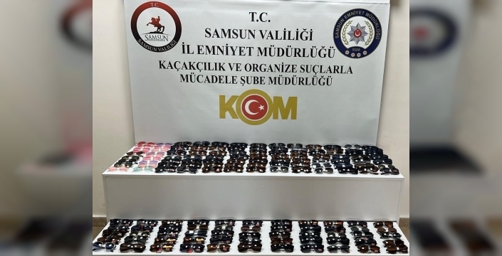 Tekkeköy'de kaçak gözlük stoğu patladı: 150 adet ele geçirildi