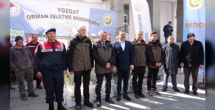 Yozgatlılar geleceğe nefes oluyor: 4 bin 500 fidan toprakla buluştu
