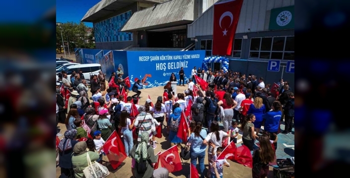 19 Mayıs ruhu Beykoz'da çifte açılışla canlandı: Yüzme havuzu ve modern otopark hizmete girdi