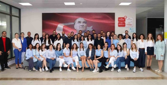 ATÜ Yabancı Diller Yüksekokulu'na DEDAK'tan 5 yıl akreditasyon müjdesi