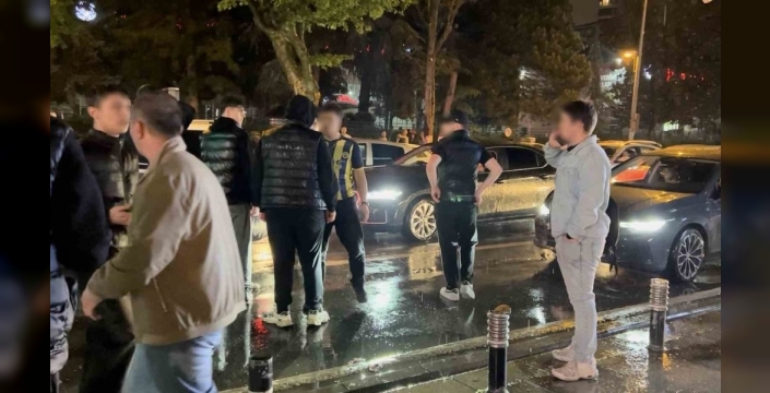 Bağdat Caddesi'nde şampiyonluk kutlamasında gergin anlar yaşandı