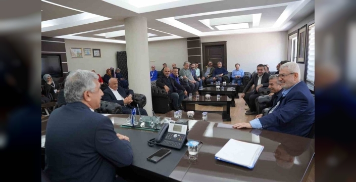 Başkan Hallaç, uluslararası sempozyuma ev sahipliği yaptı