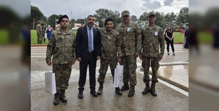 Bir günlüğüne asker oldular: Özel bireylerin gurur dolu anları