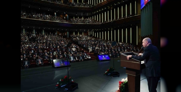 Cumhurbaşkanı Erdoğan: 'Bu milletin evlatları için samimiyetle koşturanlara engel çıkaranları vicdana havale ediyoruz