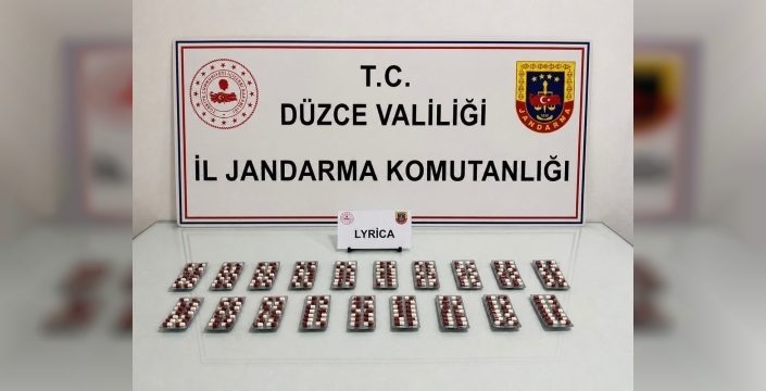 Düzce’ye uzanan uyuşturucu ağına jandarma darbesi: 266 hap ele geçirildi
