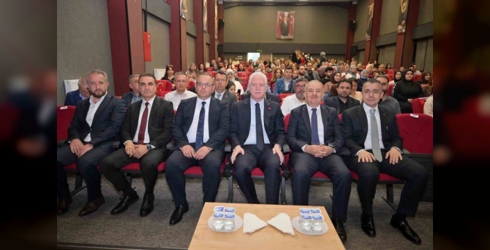 Esenyurt’ta zihinler yarıştı: Kağıt kalem oyunları finali heyecanı