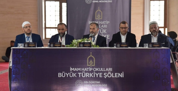 Genç hatipler Konya’da kürsüye çıktı: Türkiye finalinde kıyasıya yarış
