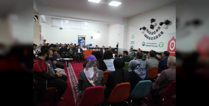 Gençlerin geleceği şekillendi: Iğdır'da 'medeniyet' sohbeti