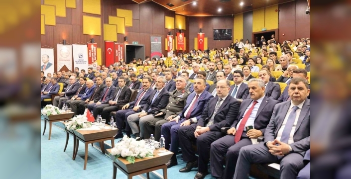 Hatay'da deprem sonrası umutları yeşerten 'Hatay Modeli' masaya yatırılıyor