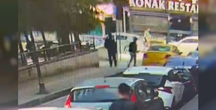 Kontak anahtarı üzerinde bırakılan taksi, şüpheliyi köşeyi dönmeden yakalattı