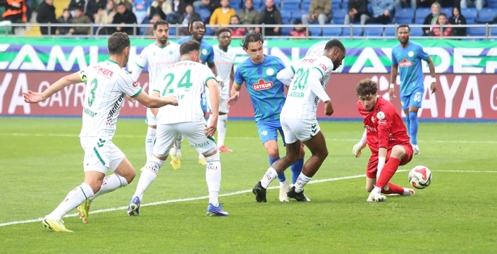 Konyaspor, Çaykur Rize’den eli boş döndü