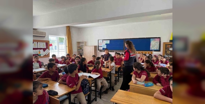Mersin'de öğrencilere siber güvenlik eğitimi verildi