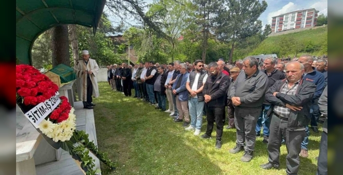 Minik Burak'ın dedesi için papatya istemesi yürekleri dağladı