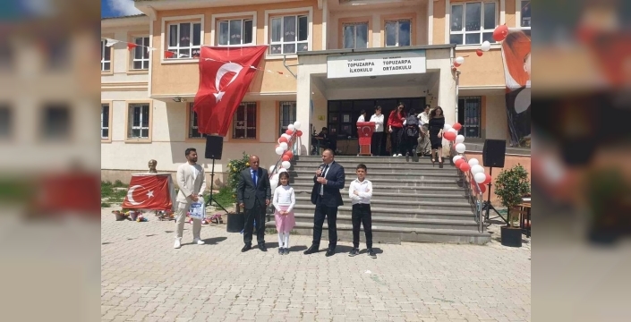 Muradiye'de coşkulu bahar şenliği düzenlendi
