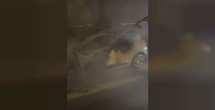 Osmaniye'de seyir halindeki otomobil alev aldı