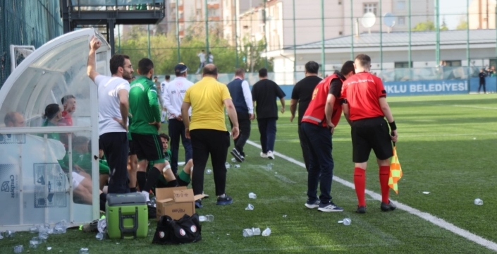 Play-Off’a hakem kararları damga vurdu; Sarayönü’nden tepki yağdı!