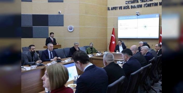 Sakarya'da dev adım: Üniversiteye yeni kampüs alanı için imzalar atıldı