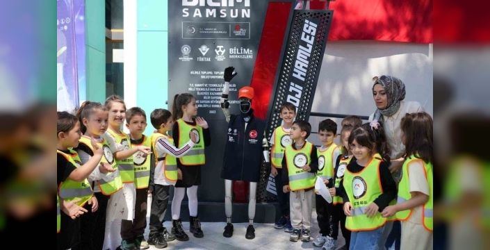 Samsun'da bilim şöleni: BİLİMFEST ile keşif dolu günler sürüyor