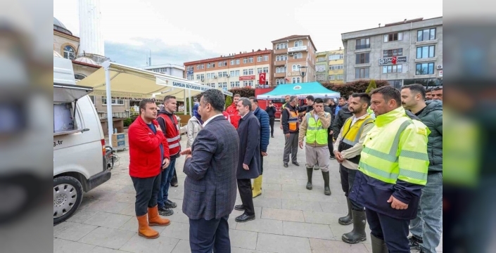 Samsun'da sel felaketi sonrası vali ve heyet sahada: Çalışmalar sürüyor