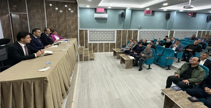 Sarayönü’nde muhtarlar toplantısı: Mahalle sorunları masaya yatırıldı