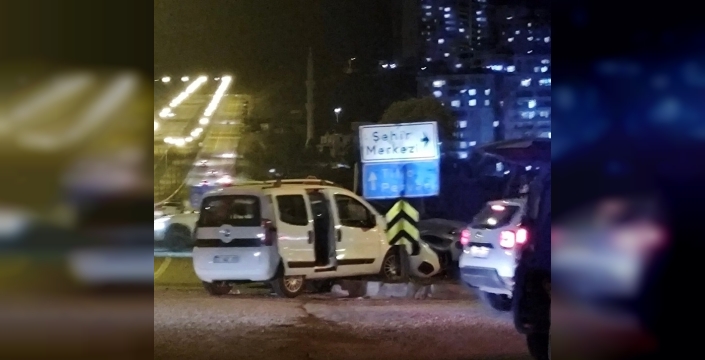 Siirt çevre yolunda yürekleri ağza getiren kaza: 2 yaralı yolda kaldı