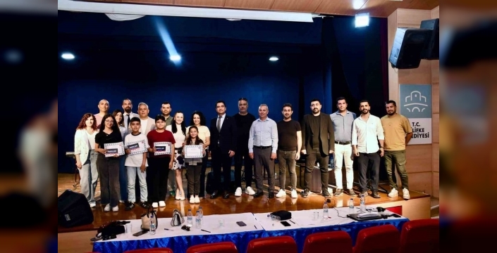 Silifke'de genç sesler sahnede boy ölçüştü, birincilik kimin oldu?