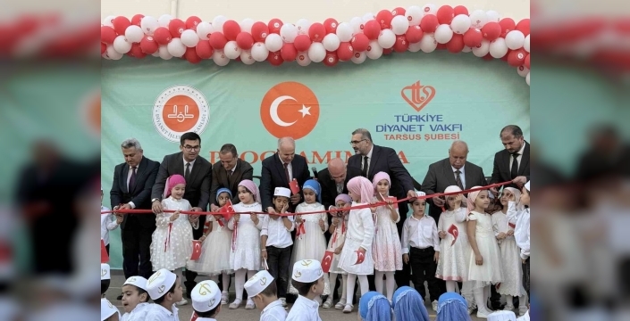 Tarsus’ta Ayşe Betül Kur’an Kursu açıldı