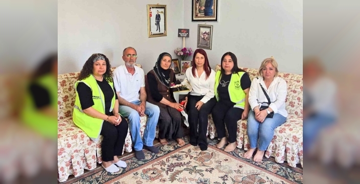 Tarsus’ta şehit anneleri, Anneler Günü'nde unutulmadı