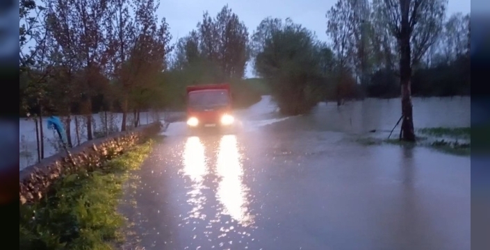 Tokat’ta yağmur felaketi: Çekerek Irmağı taştı, tarlalar sular altında