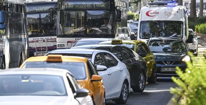 TÜİK açıkladı: Trafikte en tehlikeli gün cuma, en riskli ay ağustos oldu