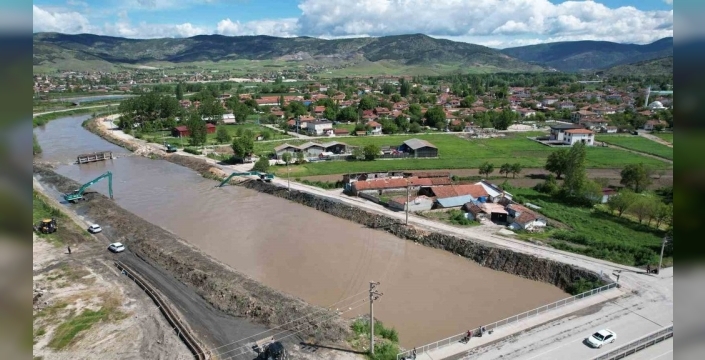 Turhal'da sel riski nedeniyle mahalleler tahliye ediliyor
