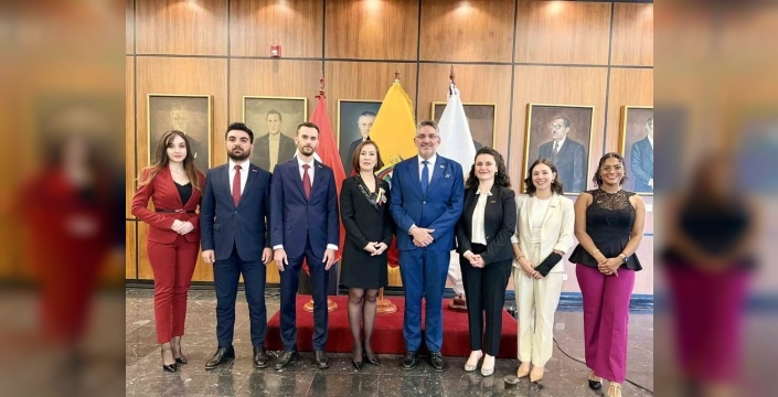 Türkiye'nin Kito Büyükelçisi Başak Yalçın'a Ekvador'dan üst düzey onur
