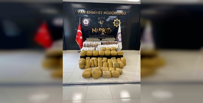 Van'da büyük uyuşturucu operasyonu: 240 kilogram ele geçirildi