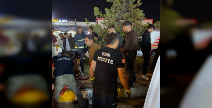 Van'da korkunç trafik kazası: 8 yaralı