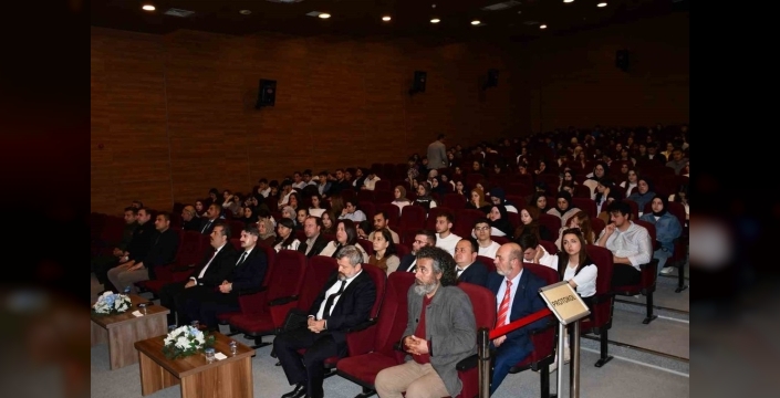 Vezirköprü'de yapay zeka rüzgarı: Geleceğin teknolojisi mercek altında!