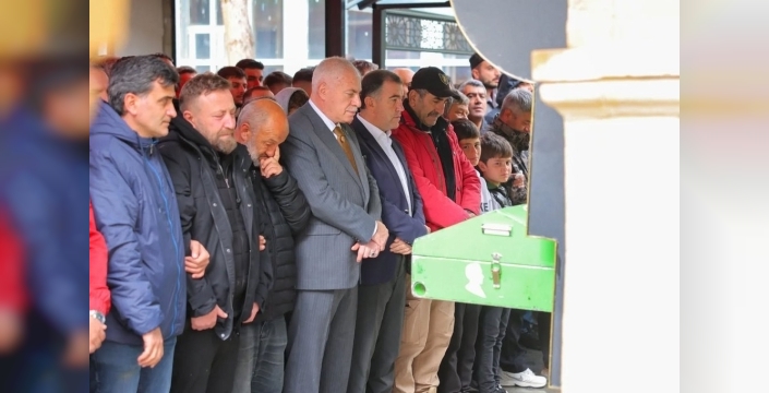 Zigana'da acı son: Genç motosikletçi hayatını kaybetti, cenazesi toprağa verildi