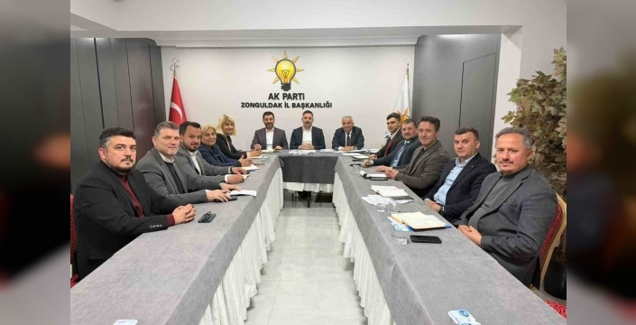 Zonguldak AK Parti'de ilçe başkanları ile kritik zirve: Sahadaki uyum masaya yatırıldı