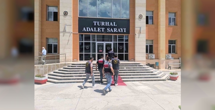 24 Yıl Hapis Cezasıyla Aranıyordu: Jandarma Nefes Kestiği Operasyonla Yakaladı!