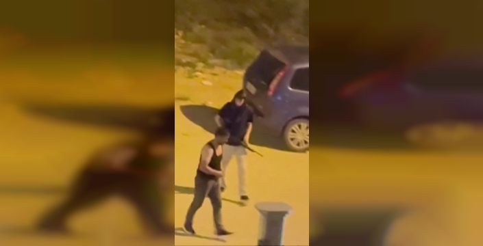 Adana'da pompalı tüfekli saldırgan sokakta yakalandı