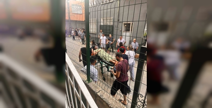Adana'da yürekleri ağza getiren kurtarma: Anne ve oğlu alevlerden böyle kurtuldu